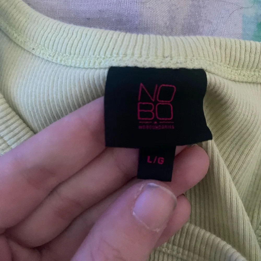 ☾.݁ᛪ༙ Light Yellow Ribbed Tank Top - Picture 4 of 4